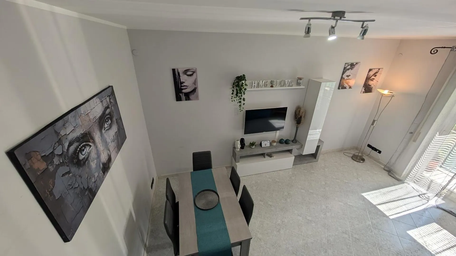 At Eria'S House - 100 M Metro A Subaugusta Apartment Rome 0*,
