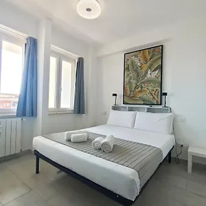 Appartamento La Terrazza Sull'appia By Hostand, Roma